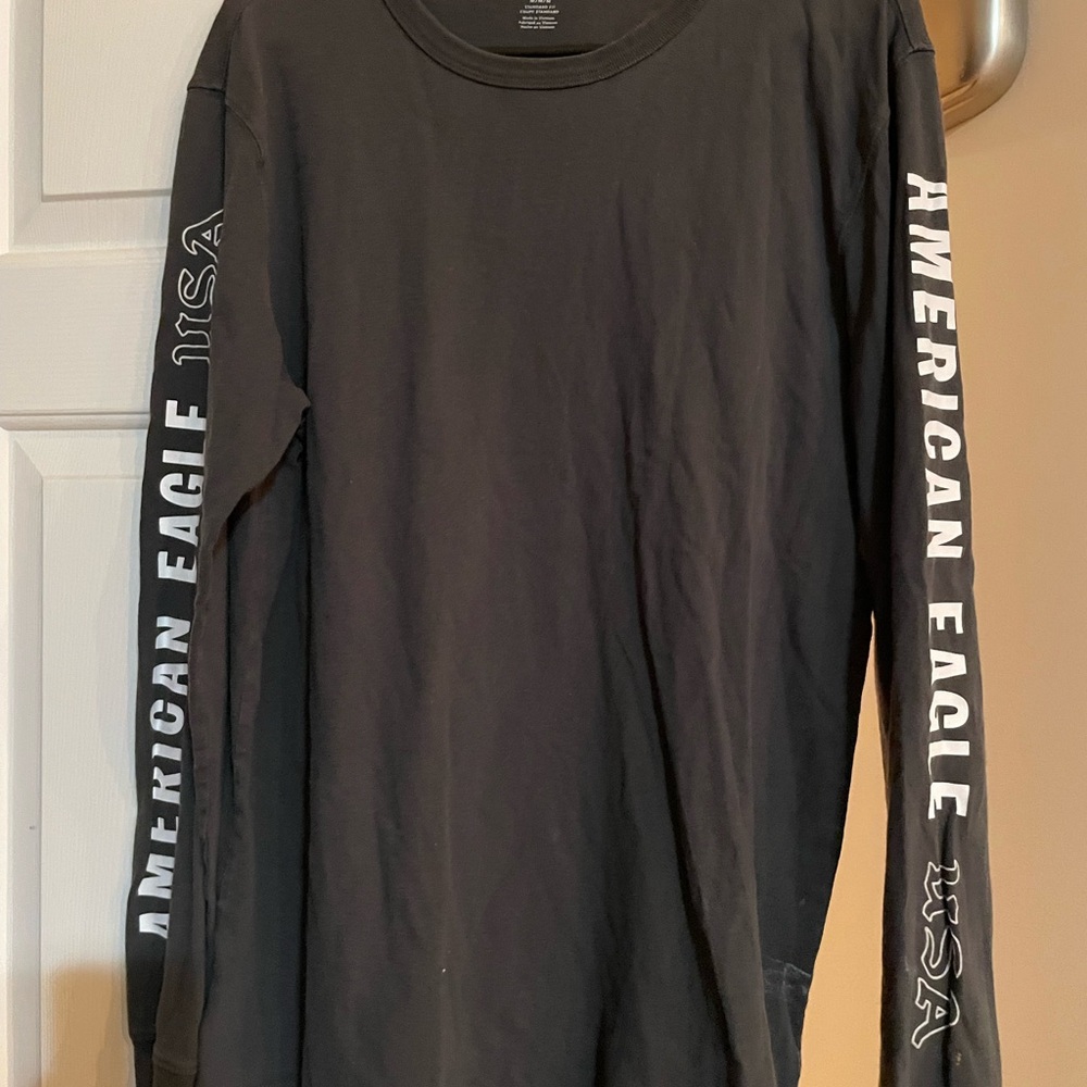 American Eagle Outfitters Charcoal Long Sleeve Tee